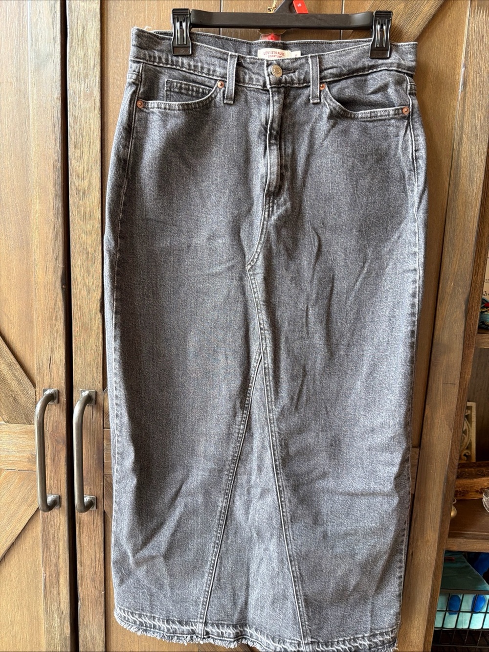 Levi's Womens Denim Maxi Skirt Size 6 Black Classic Fit Button Front